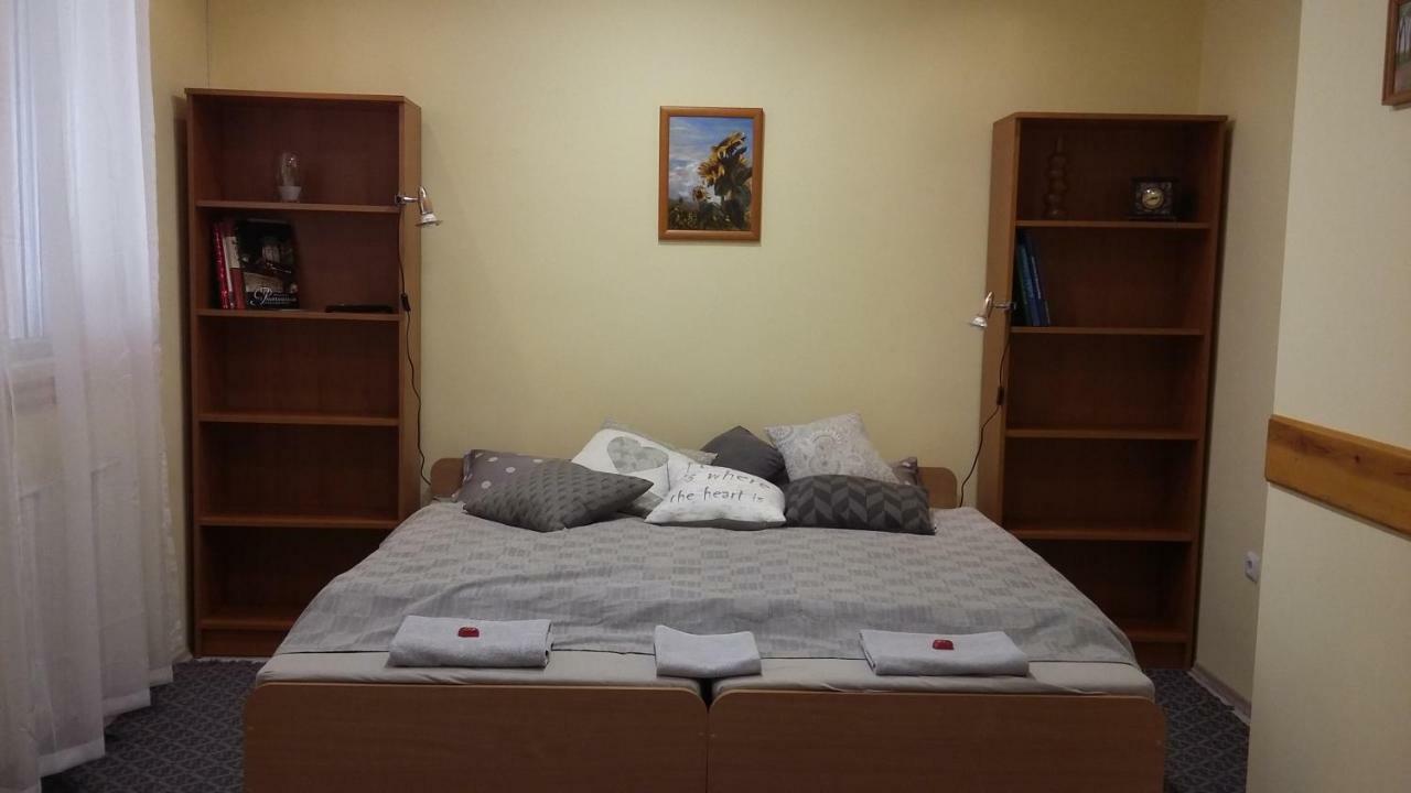 Pal Utcai Apartman Miskolc Exterior photo